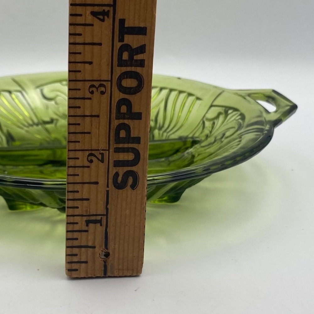 Vintage Green Glass Divided Relish Dish Art Deco Peacock Feather Pattern 7.25in - Picture 5 of 5